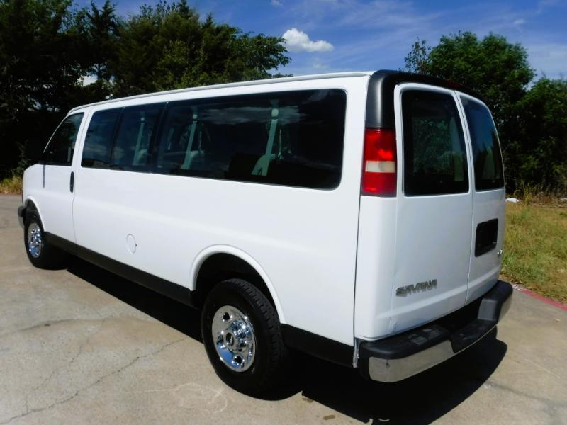 GMC Savana G3500 Extended 2006