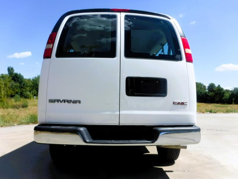 GMC Savana G3500 Extended 2006