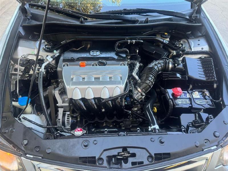 Acura TSX 5-speed AT 2012