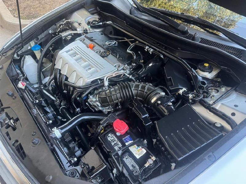 Acura TSX 5-speed AT 2012