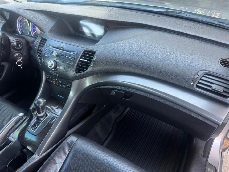 Acura TSX 5-speed AT 2012