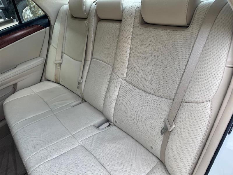 Toyota Avalon Limited 2011