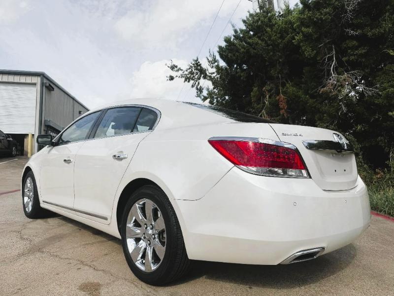 Buick LaCrosse Premium Package 2, w/Leather 2013