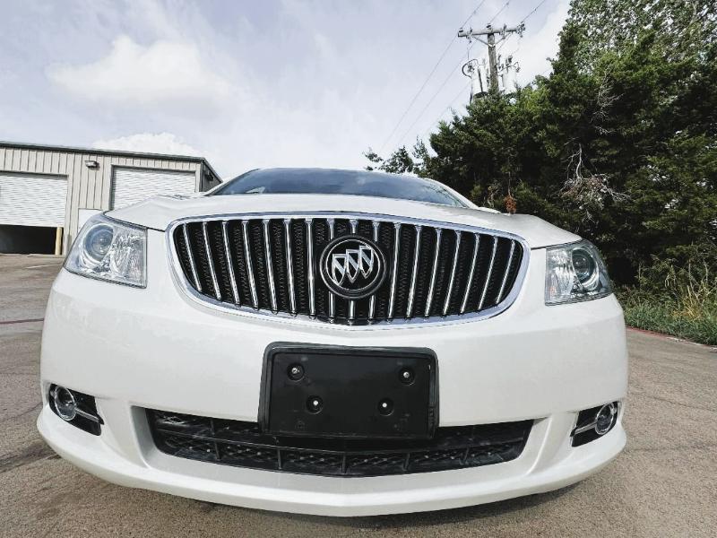 Buick LaCrosse Premium Package 2, w/Leather 2013