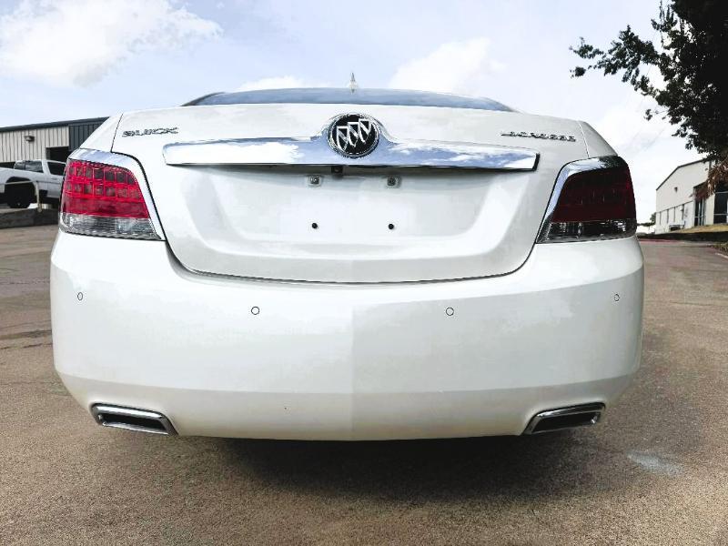 Buick LaCrosse Premium Package 2, w/Leather 2013