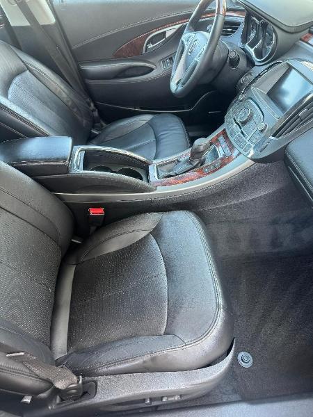 Buick LaCrosse Premium Package 2, w/Leather 2013