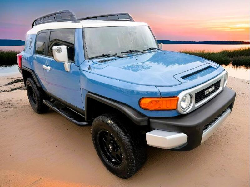 2013 Toyota FJ Cruiser 4WD AT