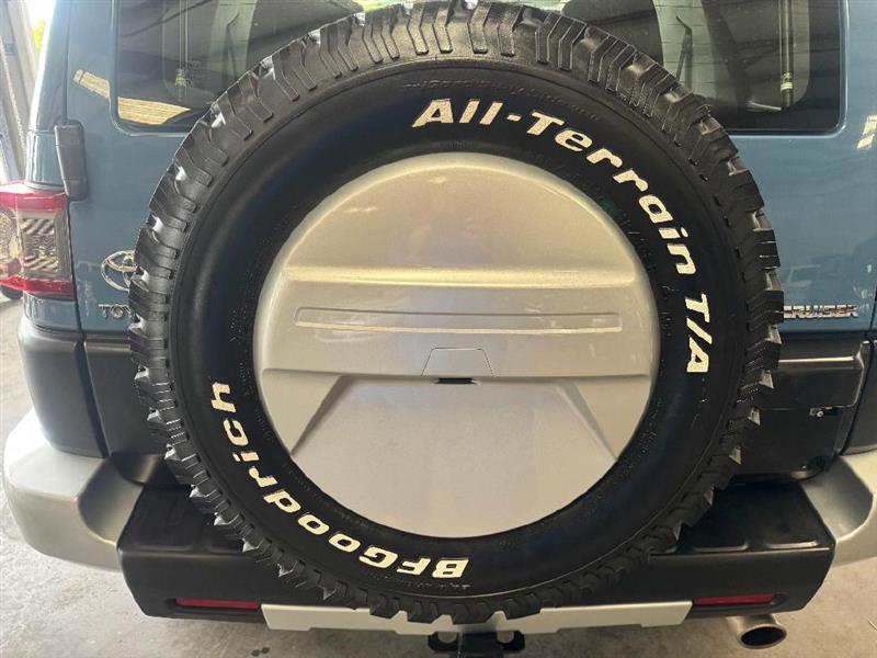 Toyota FJ Cruiser 4WD AT 2013