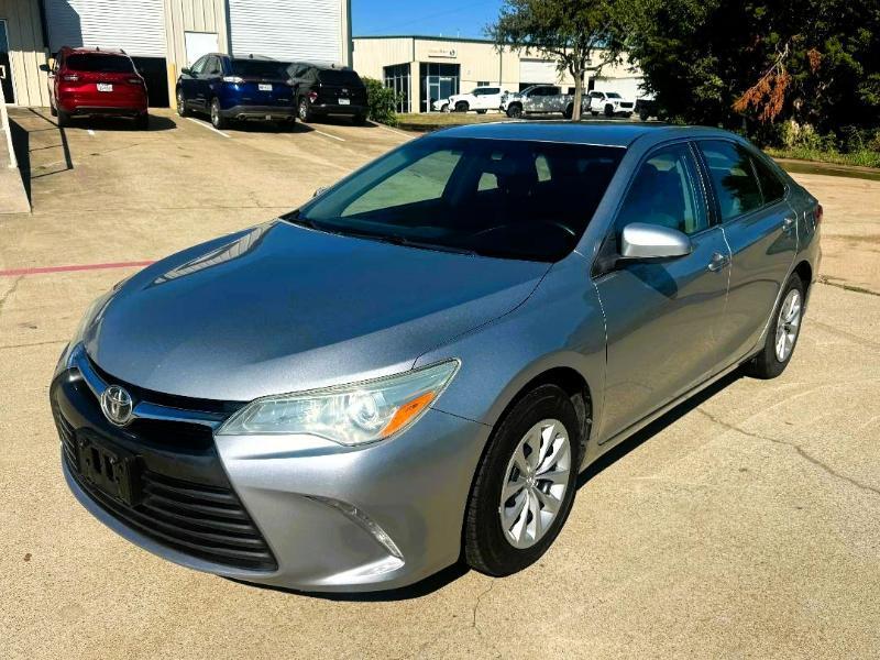 Toyota Camry LE 2015