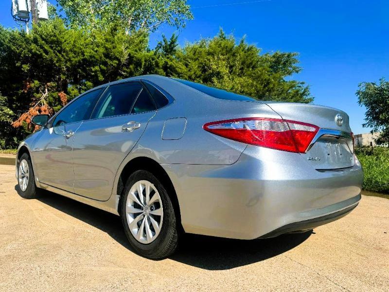 Toyota Camry LE 2015