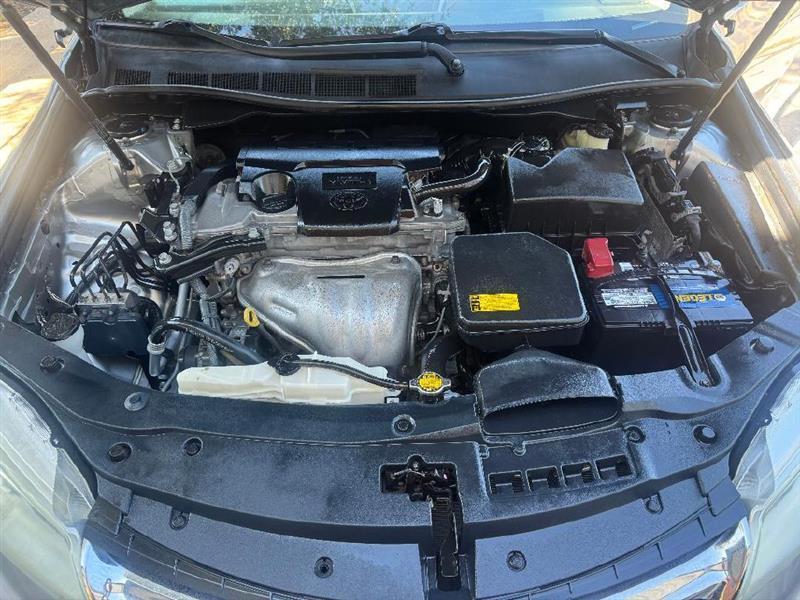 2015 Toyota Camry LE - Photo 19