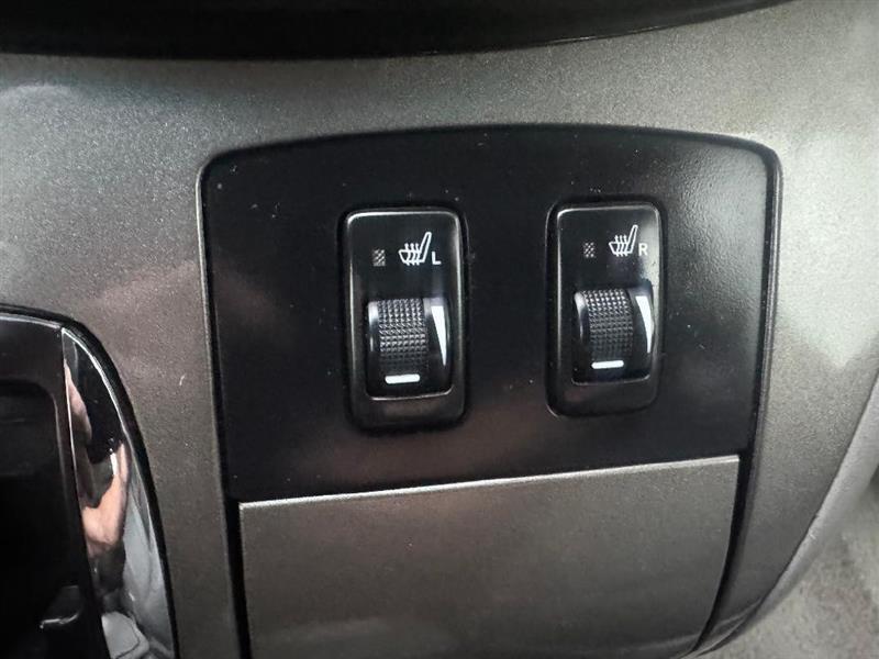 Toyota Sienna XLE FWD 2008