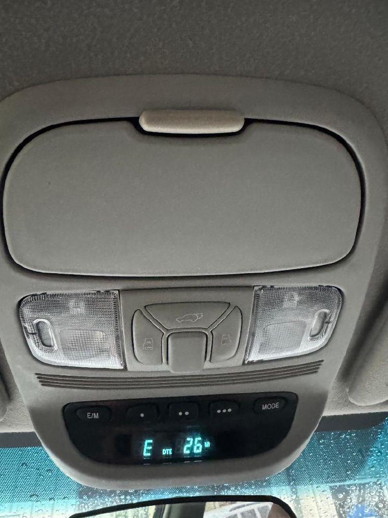 Toyota Sienna XLE FWD 2008