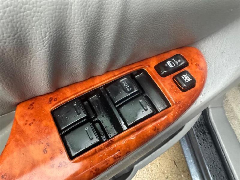 Toyota Sienna XLE FWD 2008
