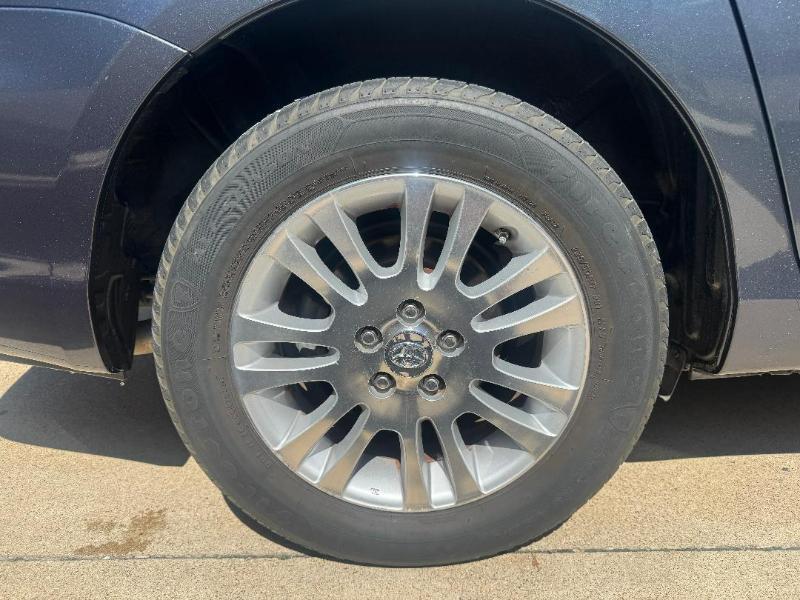 Toyota Sienna XLE FWD 2008