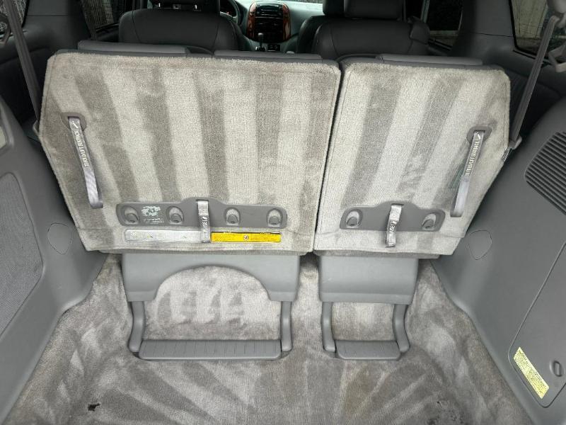 Toyota Sienna XLE FWD 2008