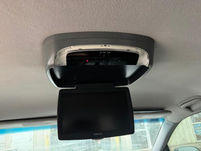 Toyota Sienna XLE FWD 2008