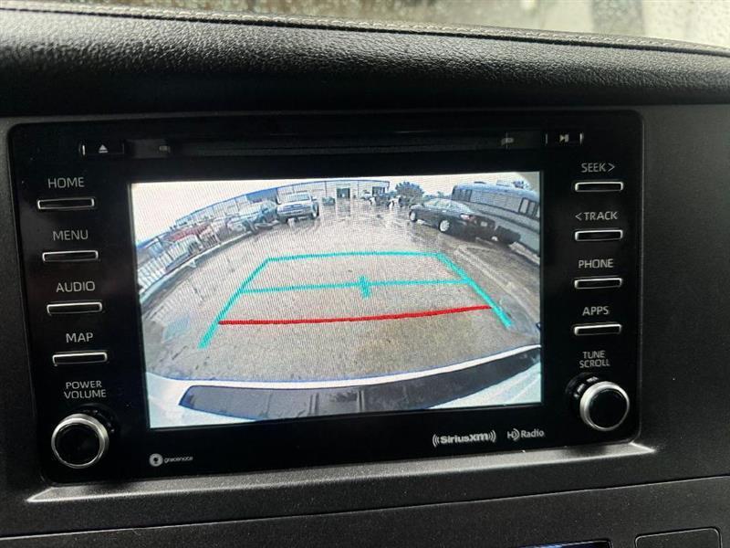 Toyota Sienna XLE Premium 5D Wagon 8 Pass 2018