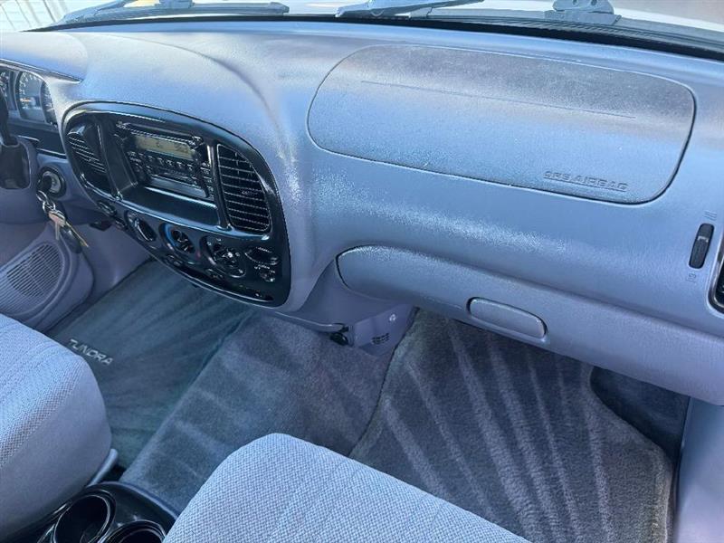 Toyota Tundra SR5 Access Cab 2WD 2002
