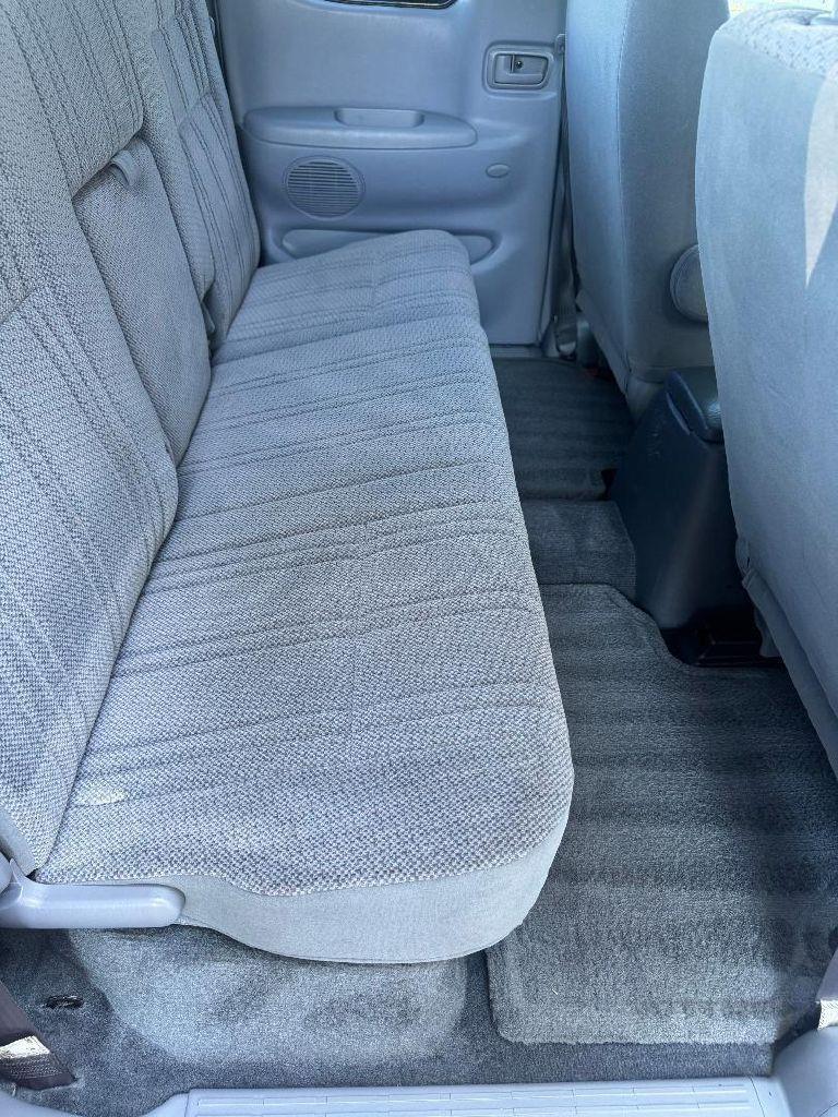 Toyota Tundra SR5 Access Cab 2WD 2002