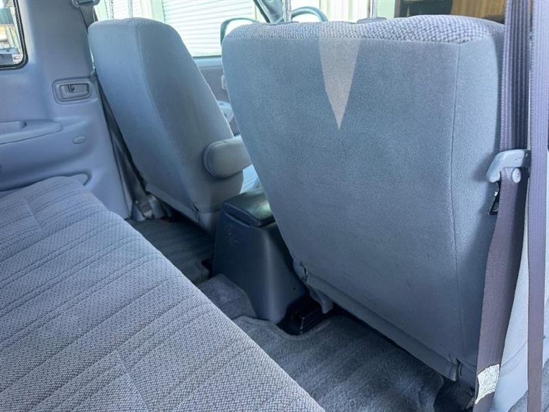 Toyota Tundra SR5 Access Cab 2WD 2002