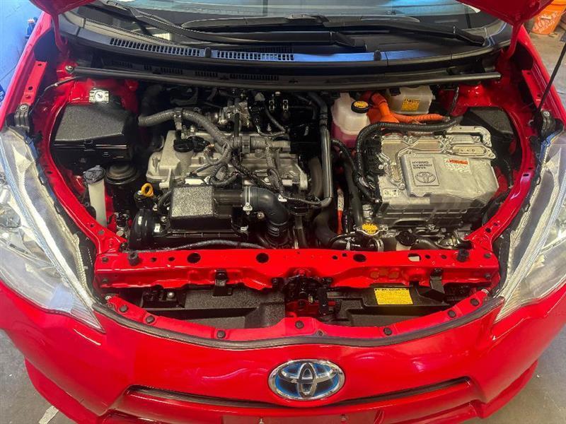 Toyota Prius c Three 2012
