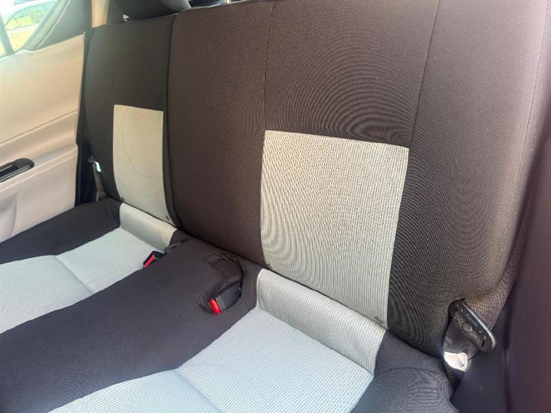 Toyota Prius c Three 2012