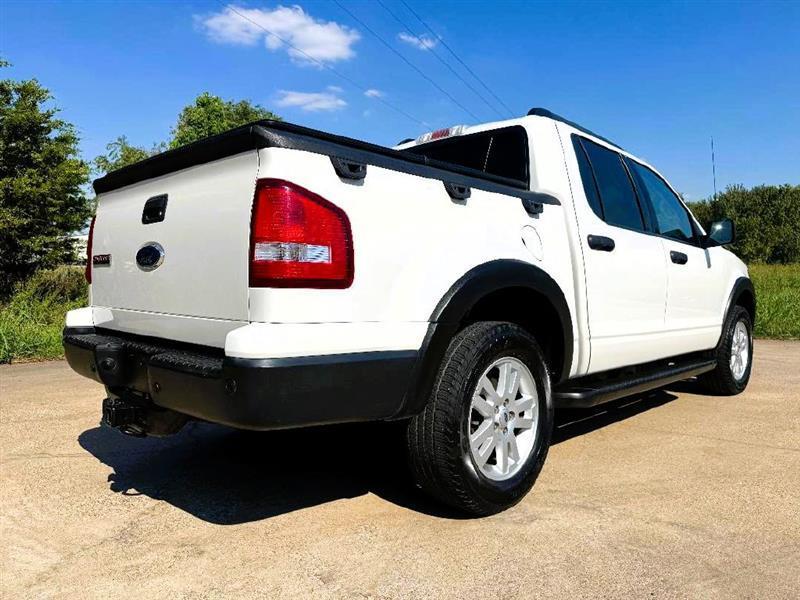 Ford Explorer Sport Trac XLT 4.0L 2WD 2010