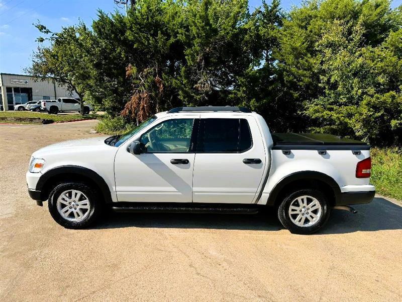 Ford Explorer Sport Trac XLT 4.0L 2WD 2010