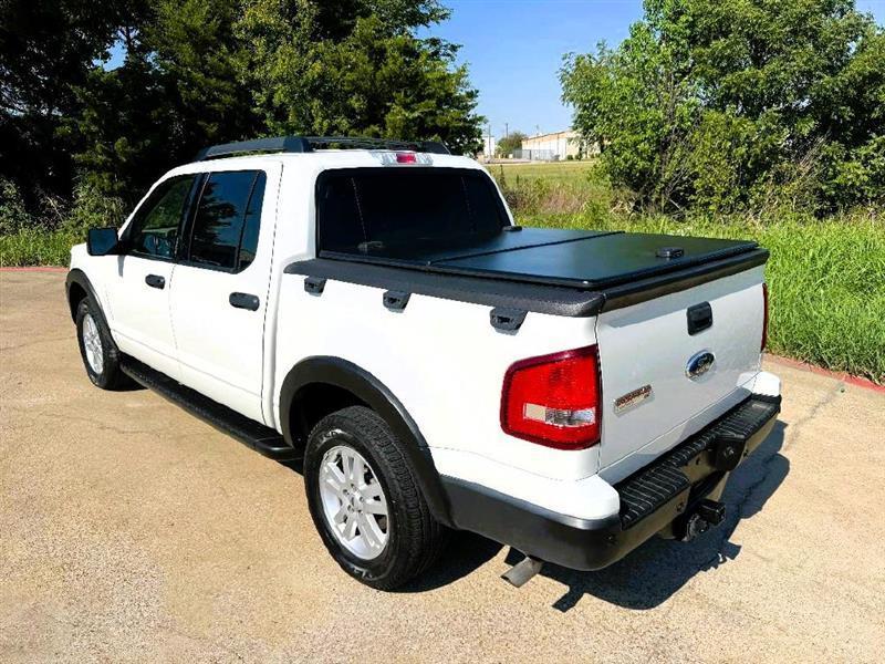 Ford Explorer Sport Trac XLT 4.0L 2WD 2010