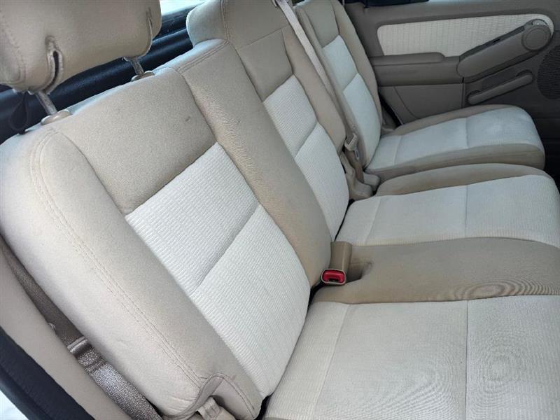 Ford Explorer Sport Trac XLT 4.0L 2WD 2010