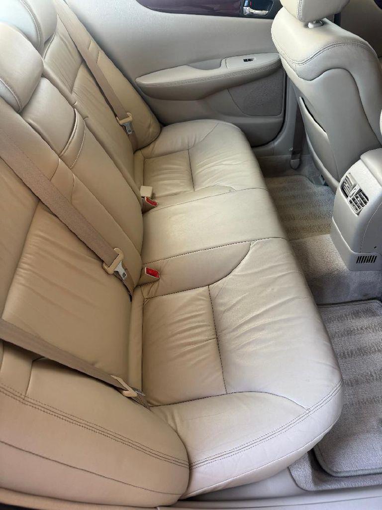 Lexus ES 300 Sedan 2002