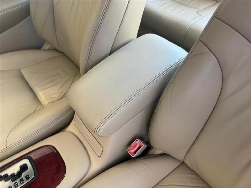 Lexus ES 300 Sedan 2002