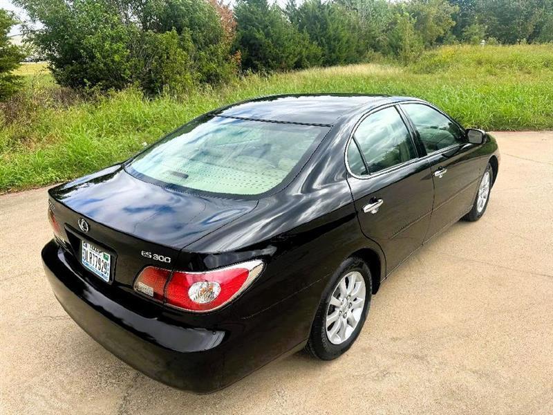 Lexus ES 300 Sedan 2002