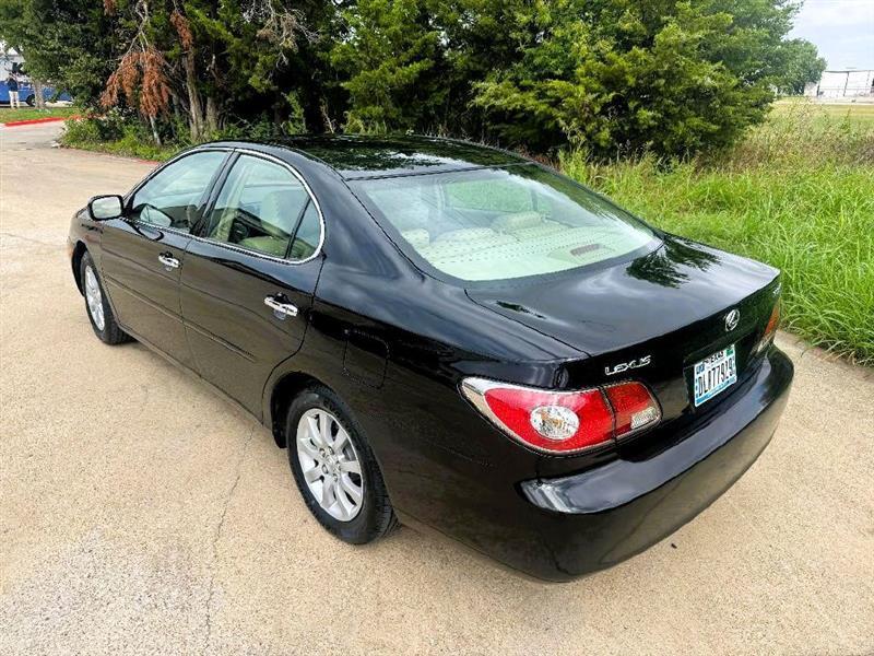 Lexus ES 300 Sedan 2002