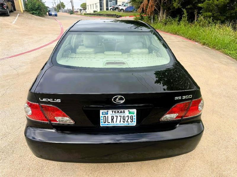 Lexus ES 300 Sedan 2002