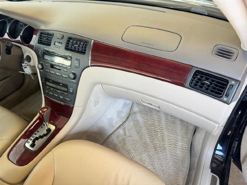 Lexus ES 300 Sedan 2002