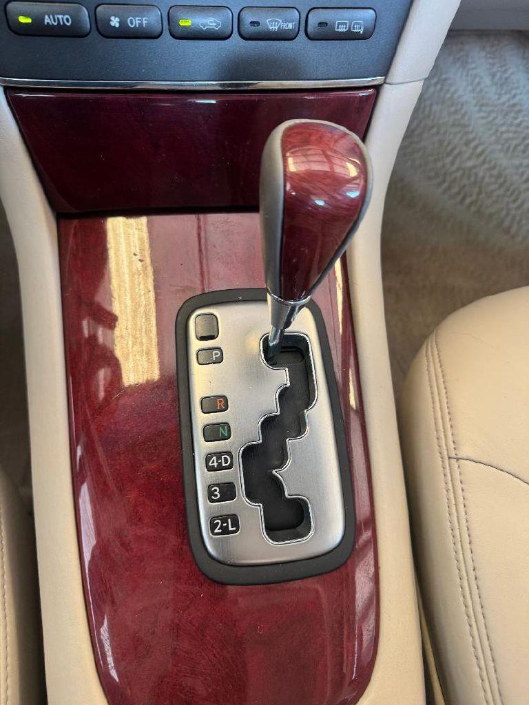 Lexus ES 300 Sedan 2002