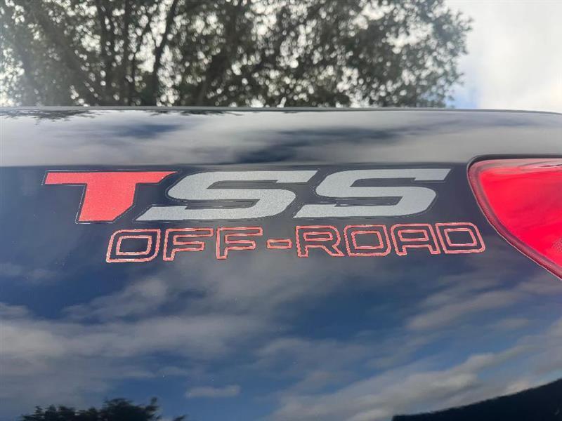 Toyota Tundra Tundra-Grade 5.7L Double Cab 2WD 2013