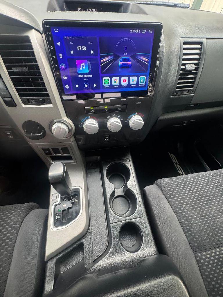 Toyota Tundra Tundra-Grade 5.7L Double Cab 2WD 2013