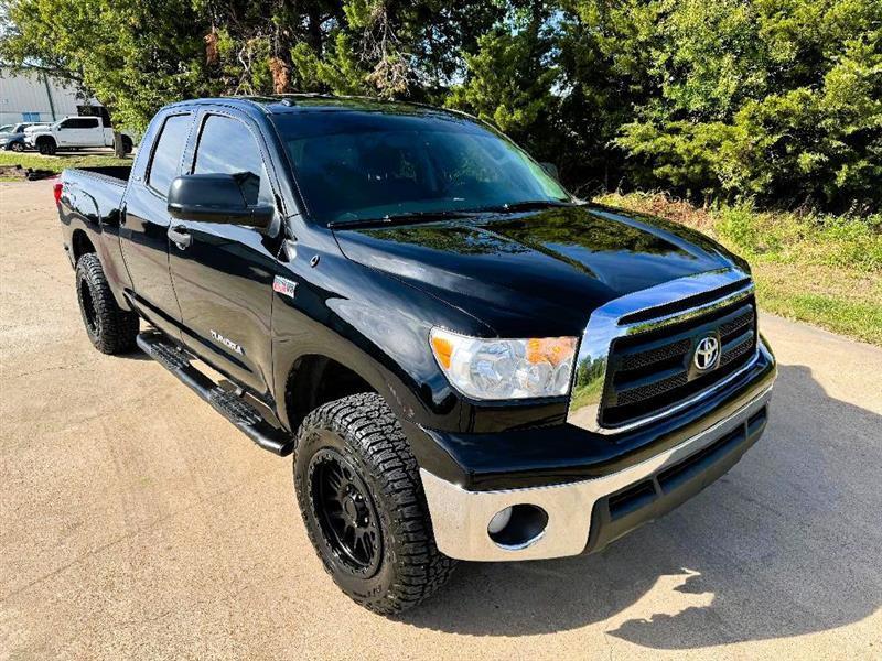 Toyota Tundra Tundra-Grade 5.7L Double Cab 2WD 2013
