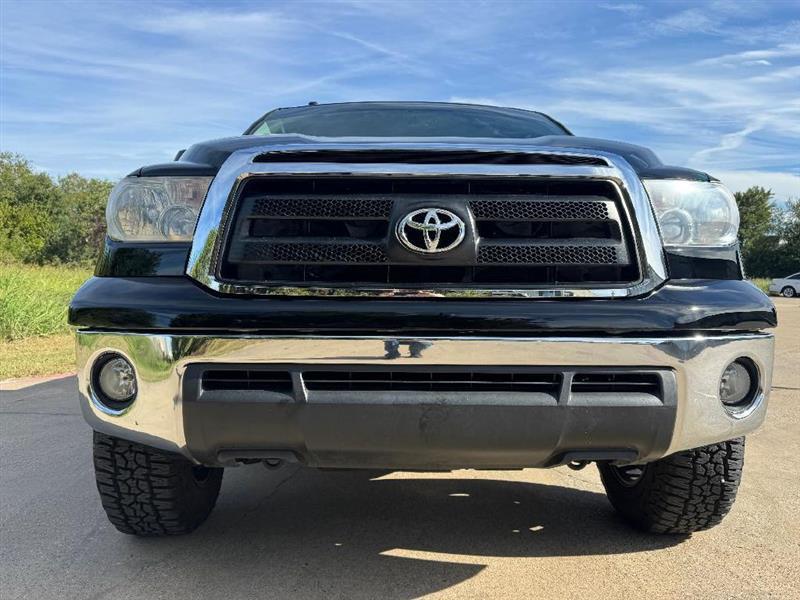 Toyota Tundra Tundra-Grade 5.7L Double Cab 2WD 2013