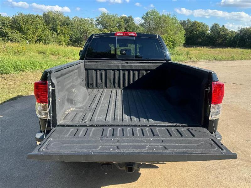 Toyota Tundra Tundra-Grade 5.7L Double Cab 2WD 2013