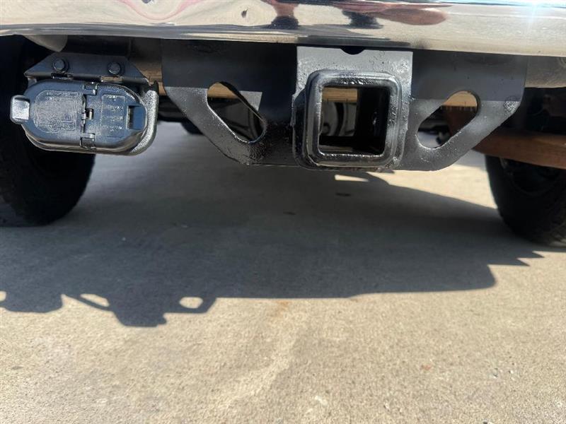 Toyota Tundra Tundra-Grade 5.7L Double Cab 2WD 2013
