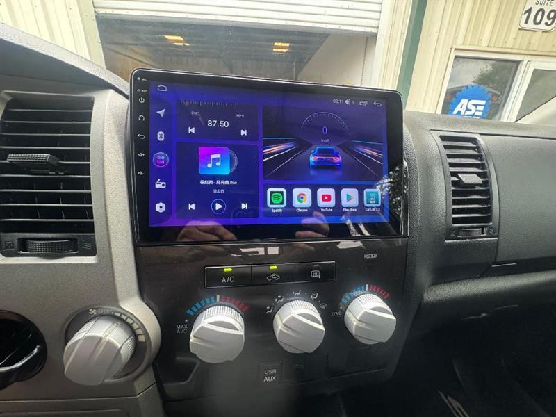 Toyota Tundra Tundra-Grade 5.7L Double Cab 2WD 2013