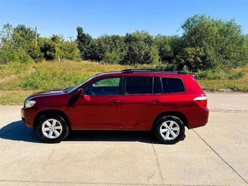 Toyota Highlander SE FWD V6 2010