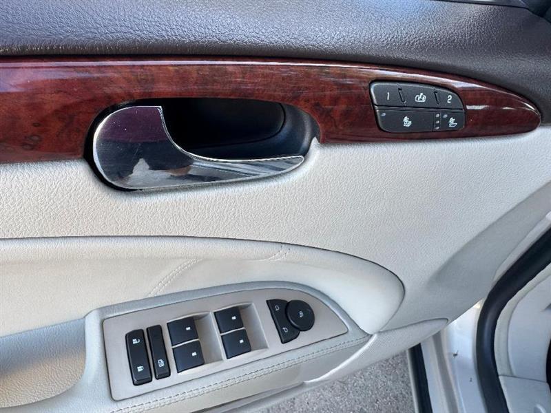Buick Lucerne CXL V6 2007
