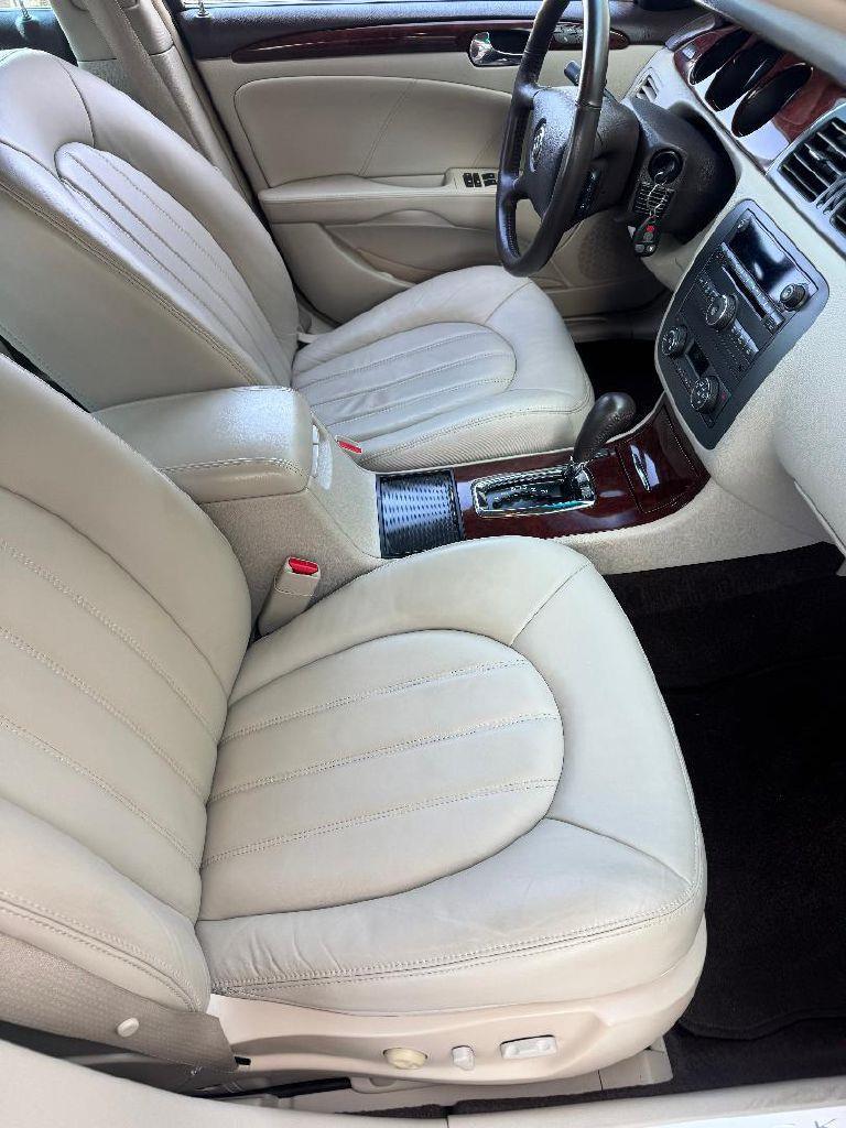 Buick Lucerne CXL V6 2007