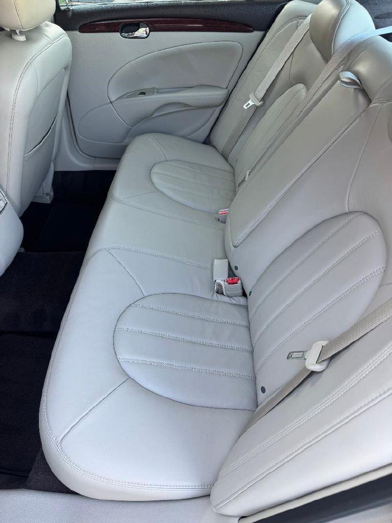 Buick Lucerne CXL V6 2007