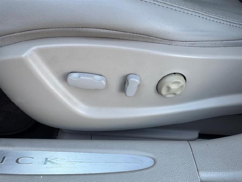 Buick Lucerne CXL V6 2007